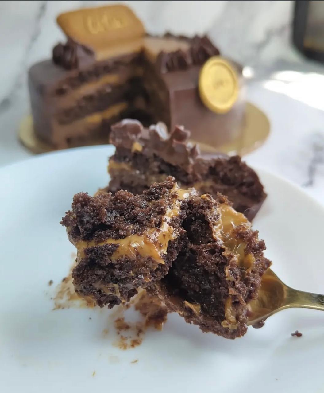 LOTUS BISCOFF DARK CHOCOLATE