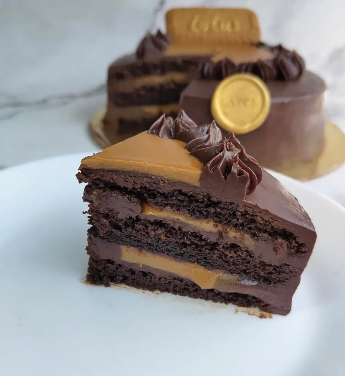 LOTUS BISCOFF DARK CHOCOLATE