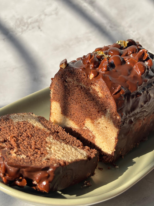 MARBLE TEA CAKE WITH CHOCOLATE HAZELNUT GLAZE