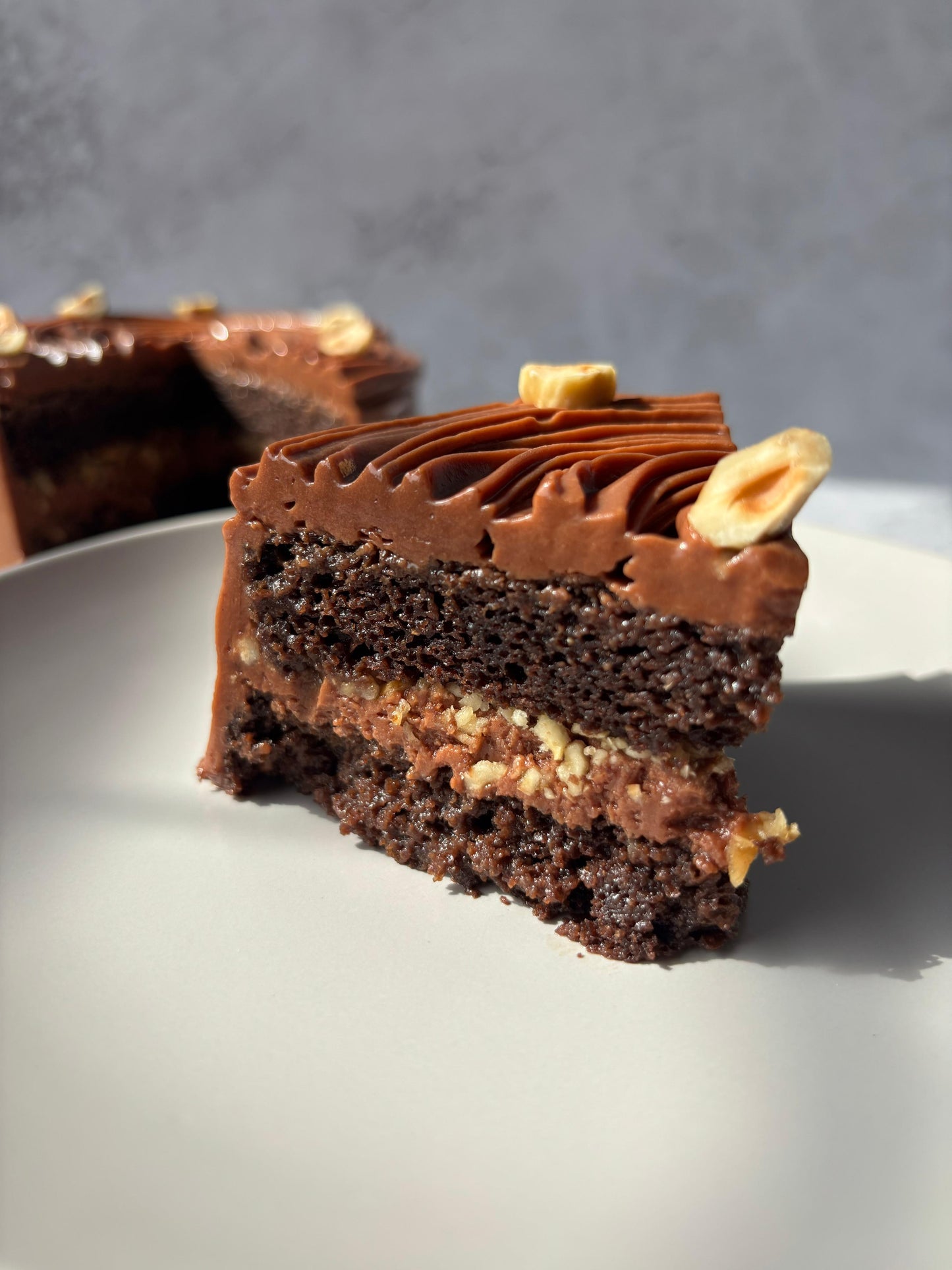 MILK CHOCOLATE HAZELNUT