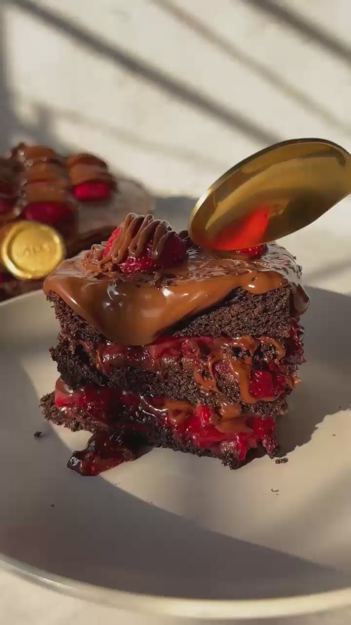 Load video: Strawberry Nutella