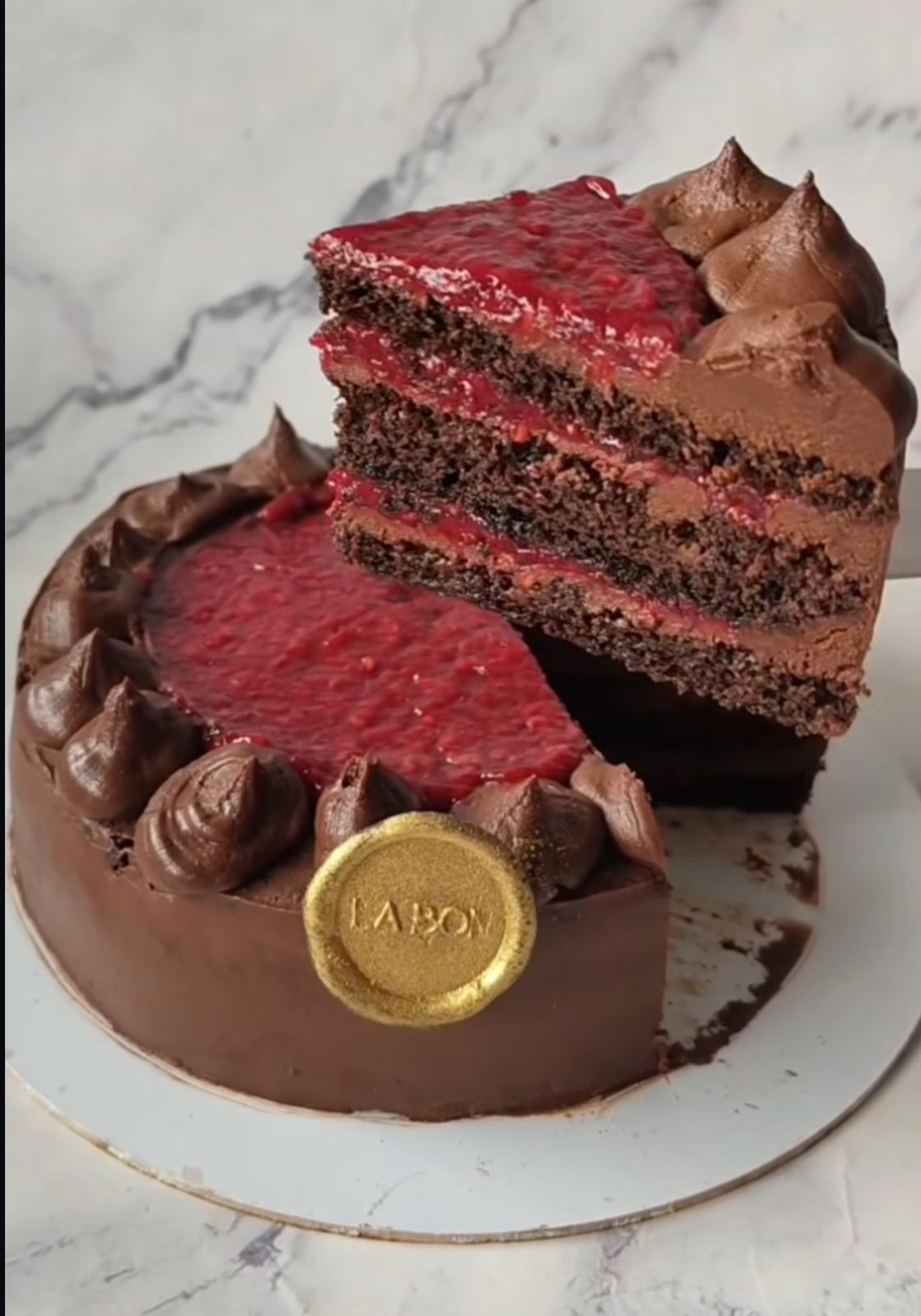 RASPBERRY DARK CHOCOLATE